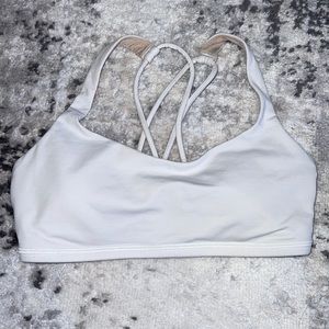 Lululemon Free to be Sports bra